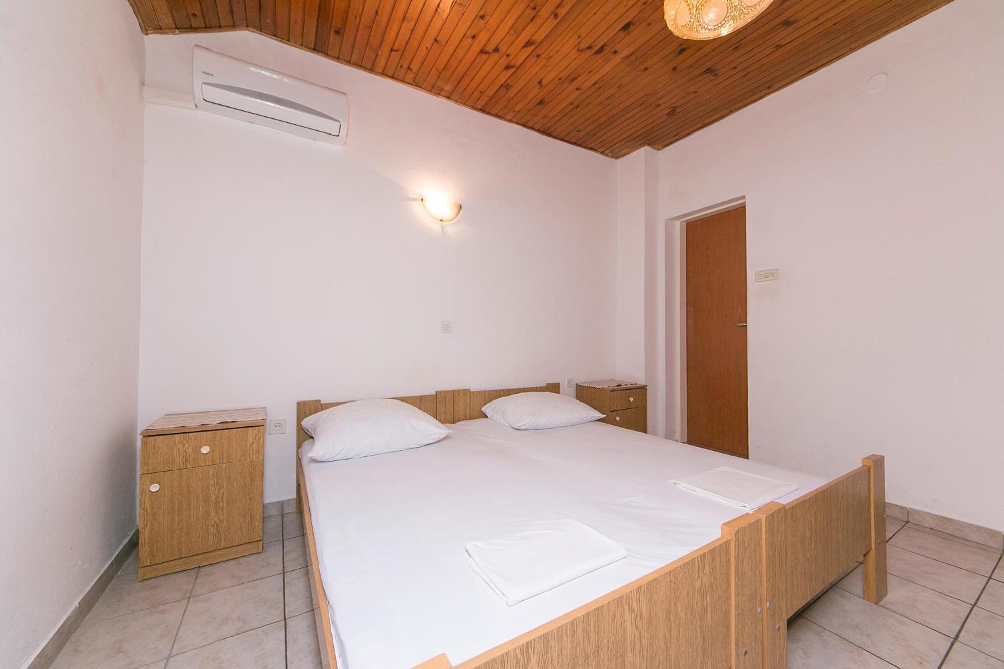 Apartments By The Sea Podaca, Makarska - 4734 Bilik gambar